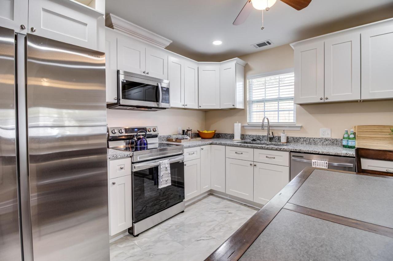 Holiday home Family Near Downtown And Convention Center!