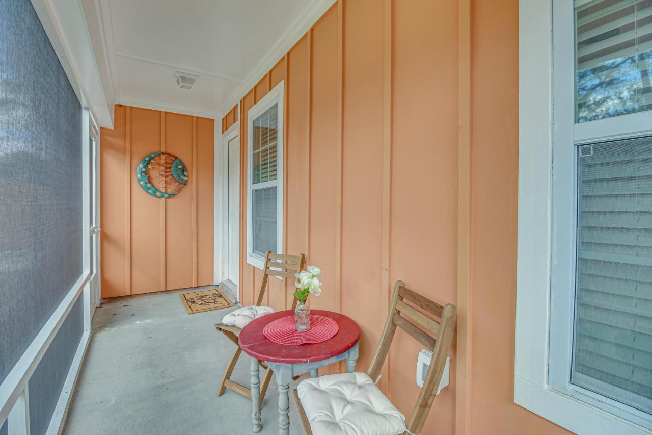 Family Near Downtown And Convention Center! Holiday home
