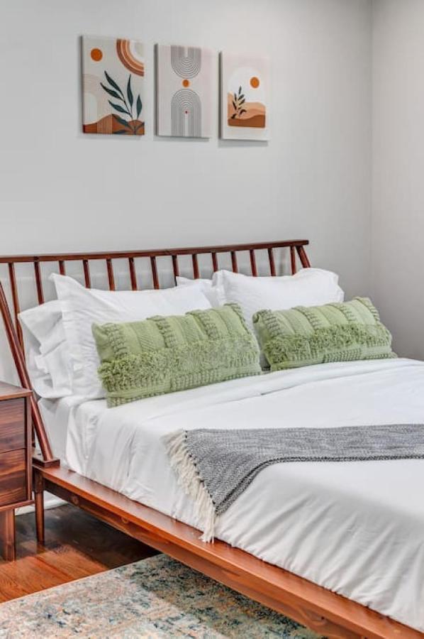 Holiday home Luxury Retreat Heated Pool And Pet Friendly *