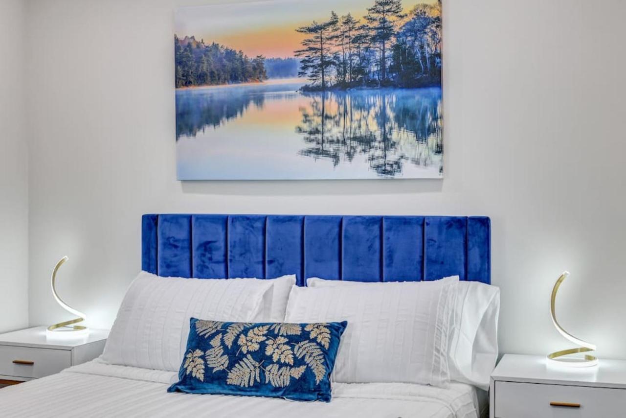 Luxury Retreat Heated Pool And Pet Friendly Holiday home *