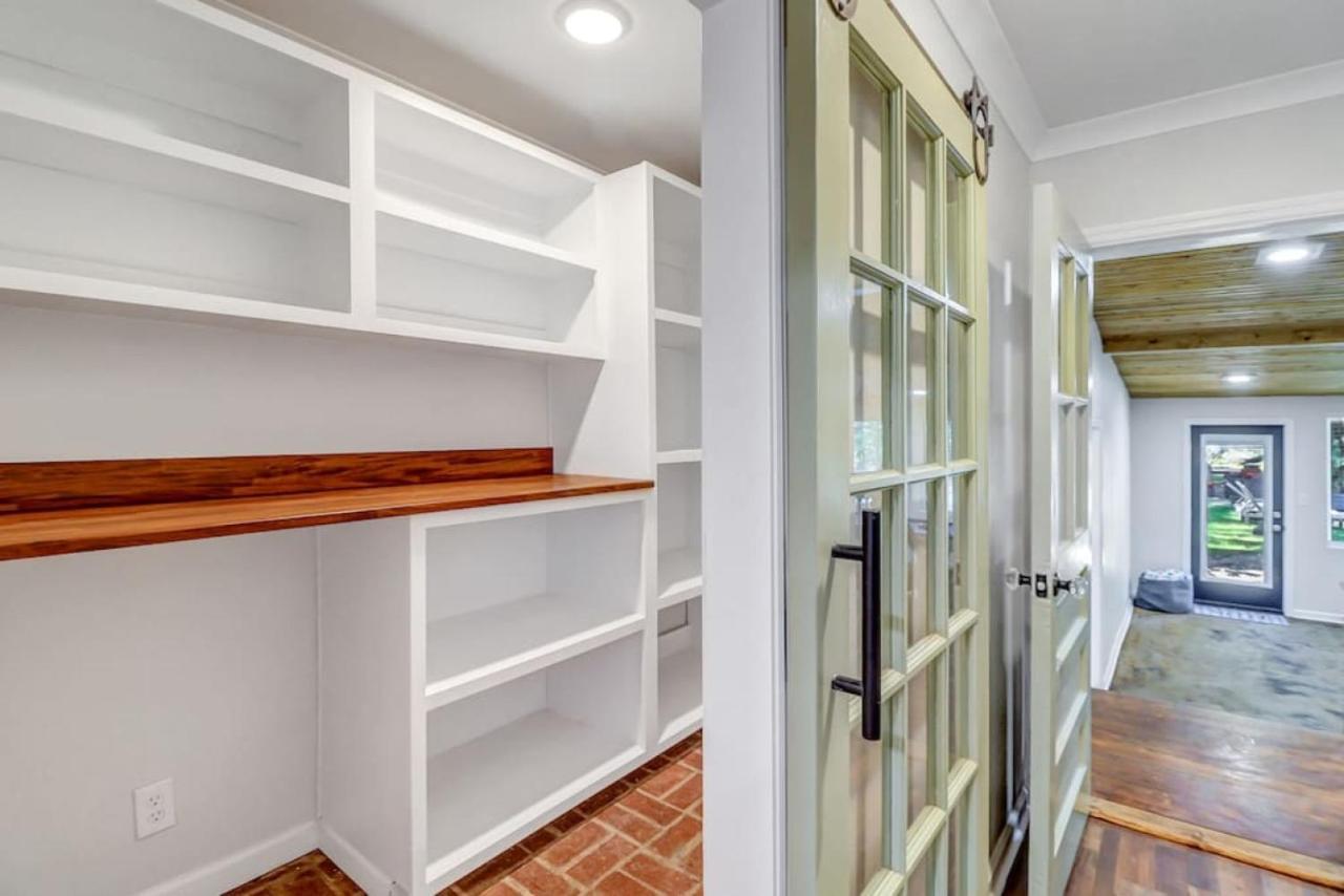 Luxury Retreat Heated Pool And Pet Friendly *