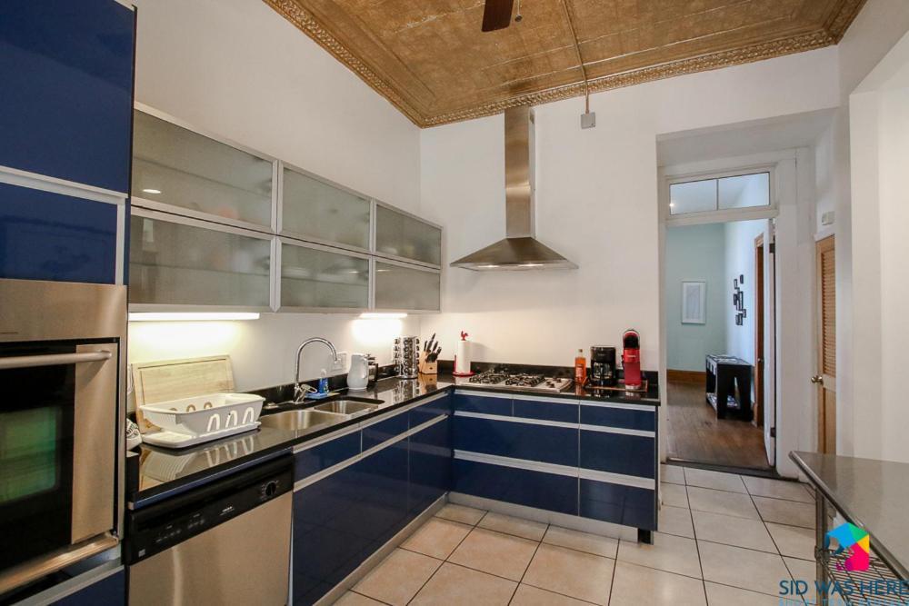 Victorian Getaway Close To Forsyth Park Pets Holiday home Savannah