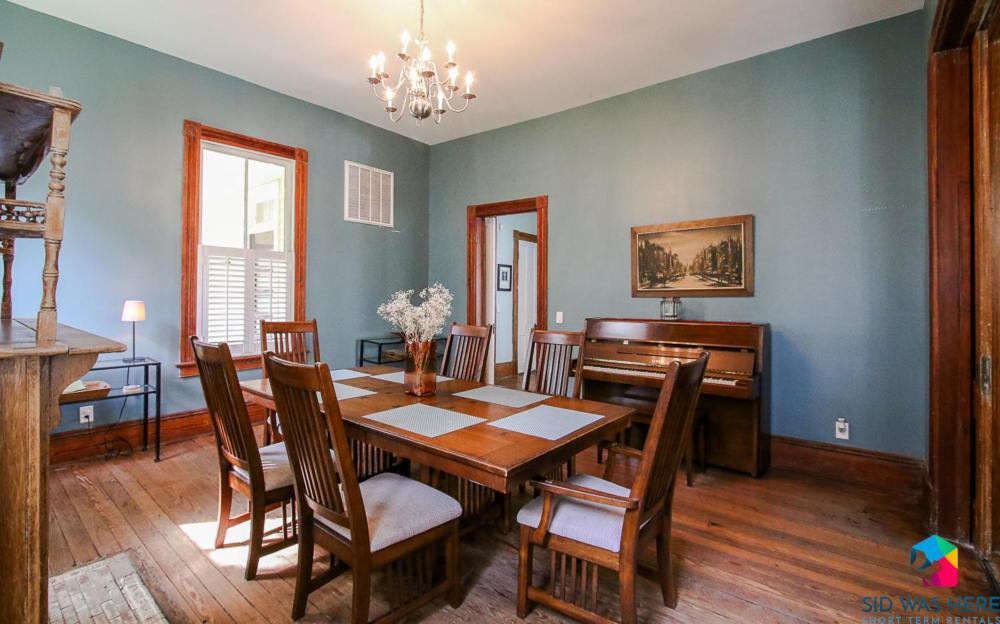 Holiday home Victorian Getaway Close To Forsyth Park Pets Savannah