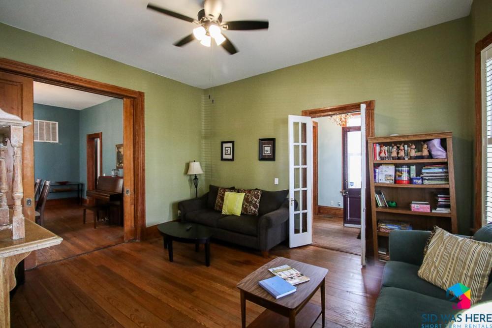 Holiday home Victorian Getaway Close To Forsyth Park Pets Savannah