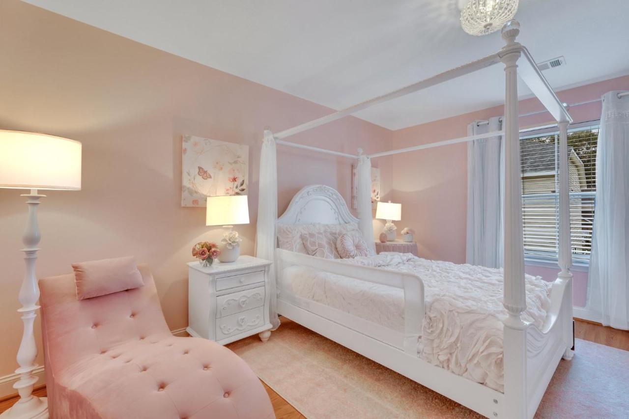 Luxury Group Retreat Family Oasis Holiday home *