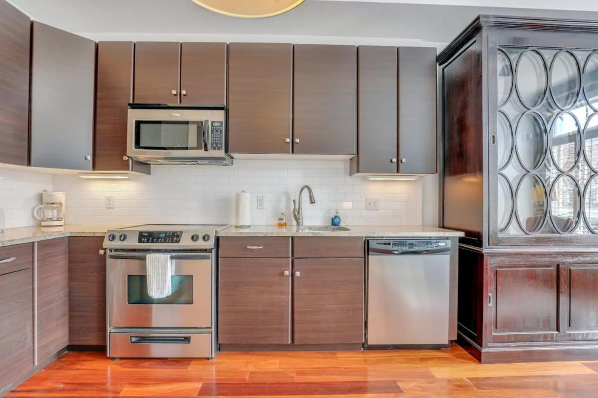 Knockout Loft- Near Plant Riverside Savannah