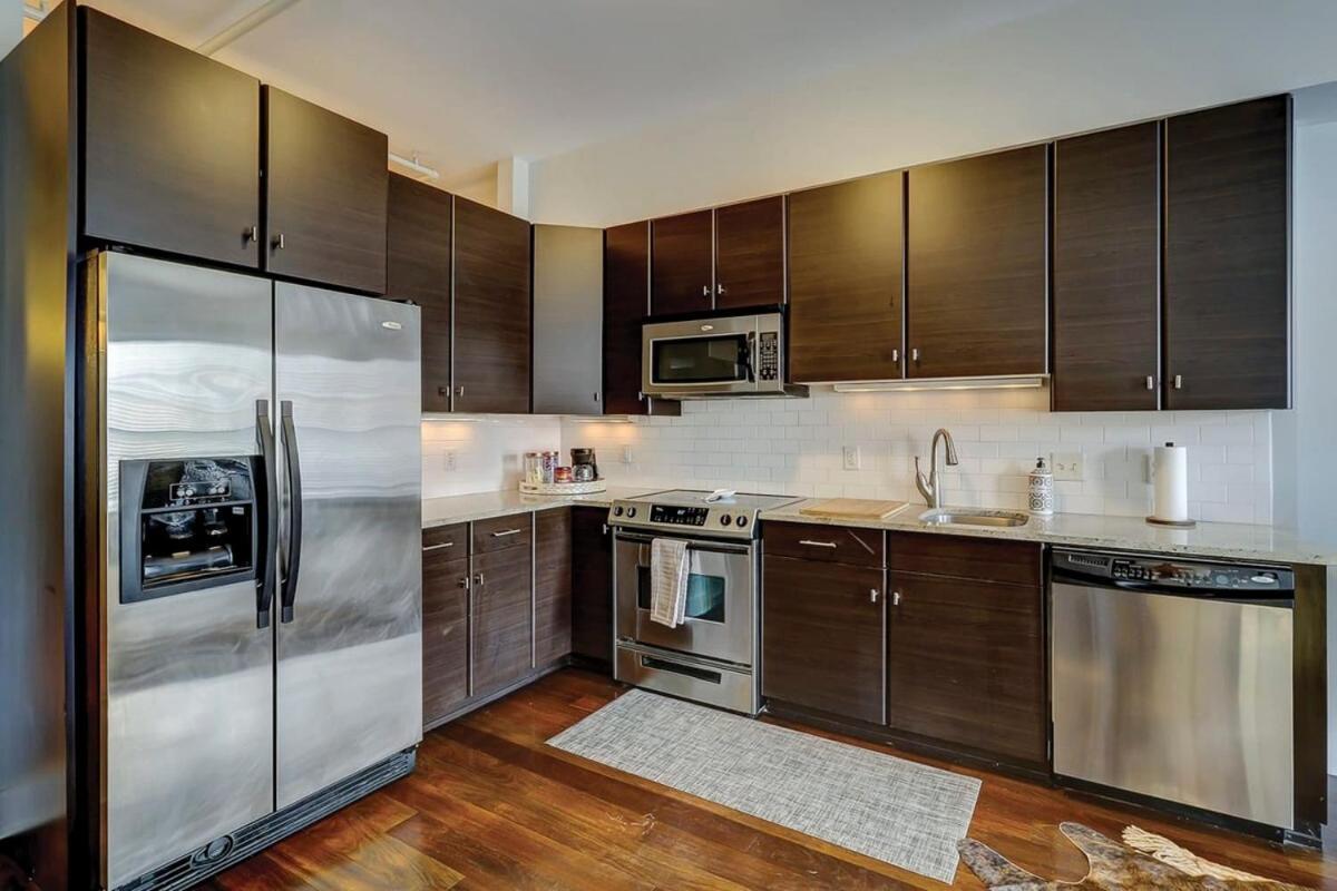 Old Towne Loft On Broughton -steps To Market * Savannah