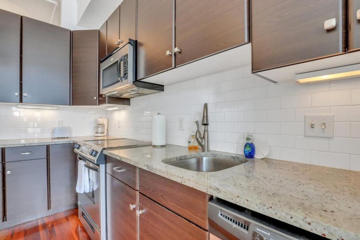 Apartment Knockout Loft- Near Plant Riverside Savannah