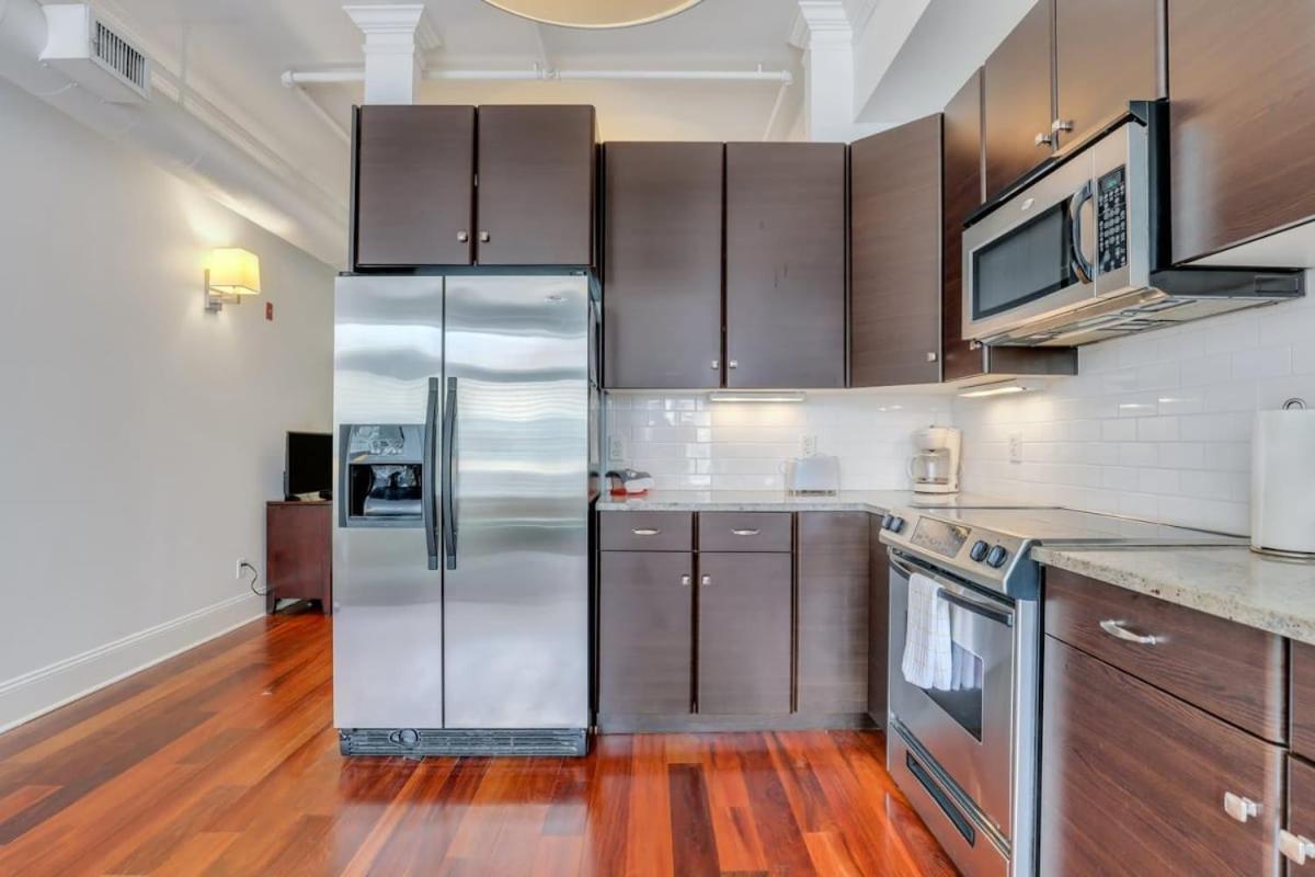 Knockout Loft- Near Plant Riverside Savannah