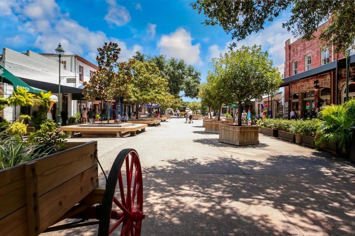 West End Loft - Downtown 5 Min Walk To River St * Savannah