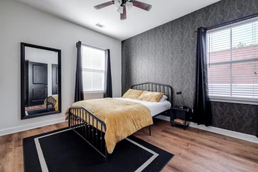Honey, I'm Near - Seen On Hgtv Savannah