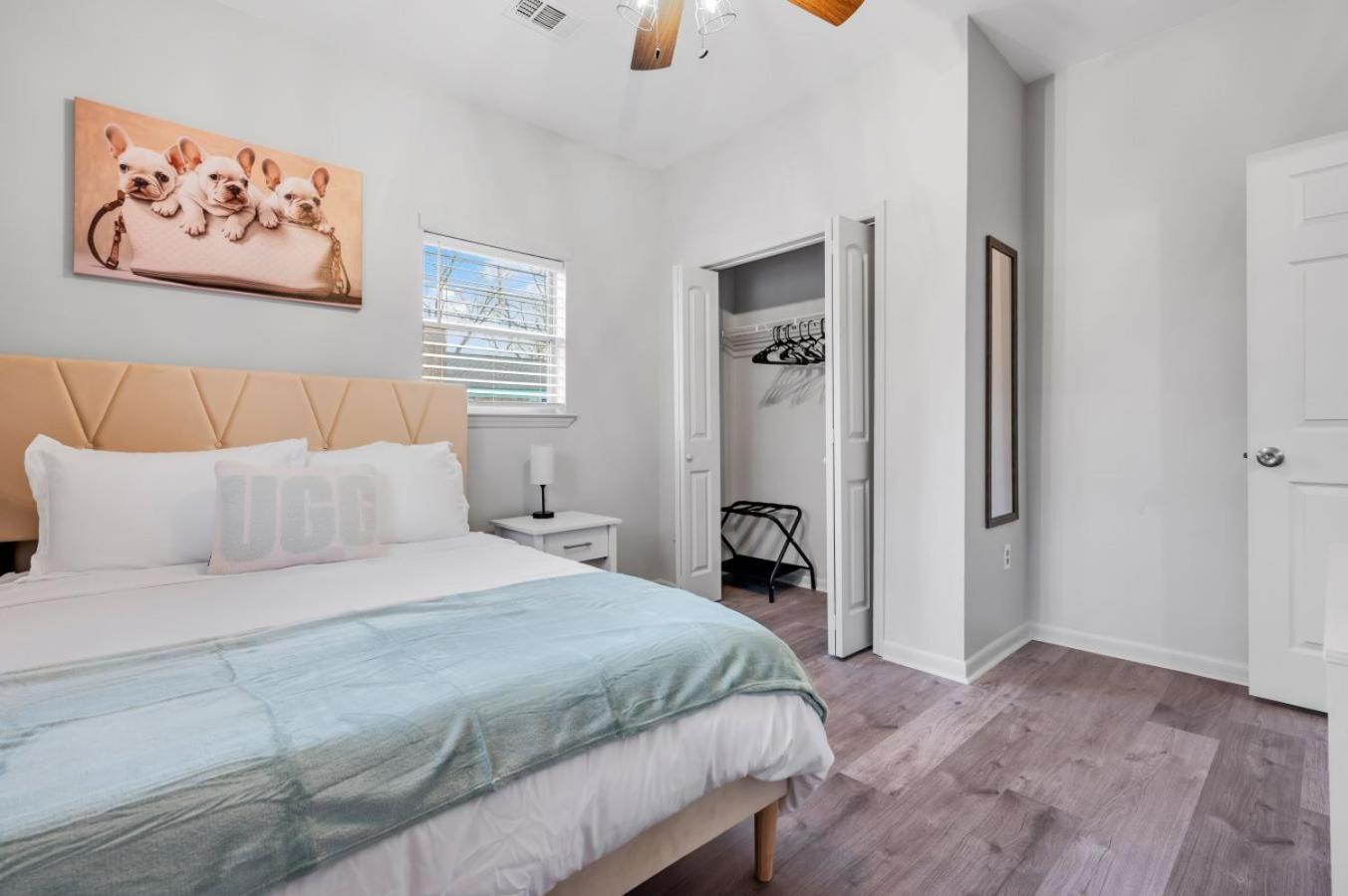 Private Patio - 5 Mins To Forsyth & Dt - Sleeps 10