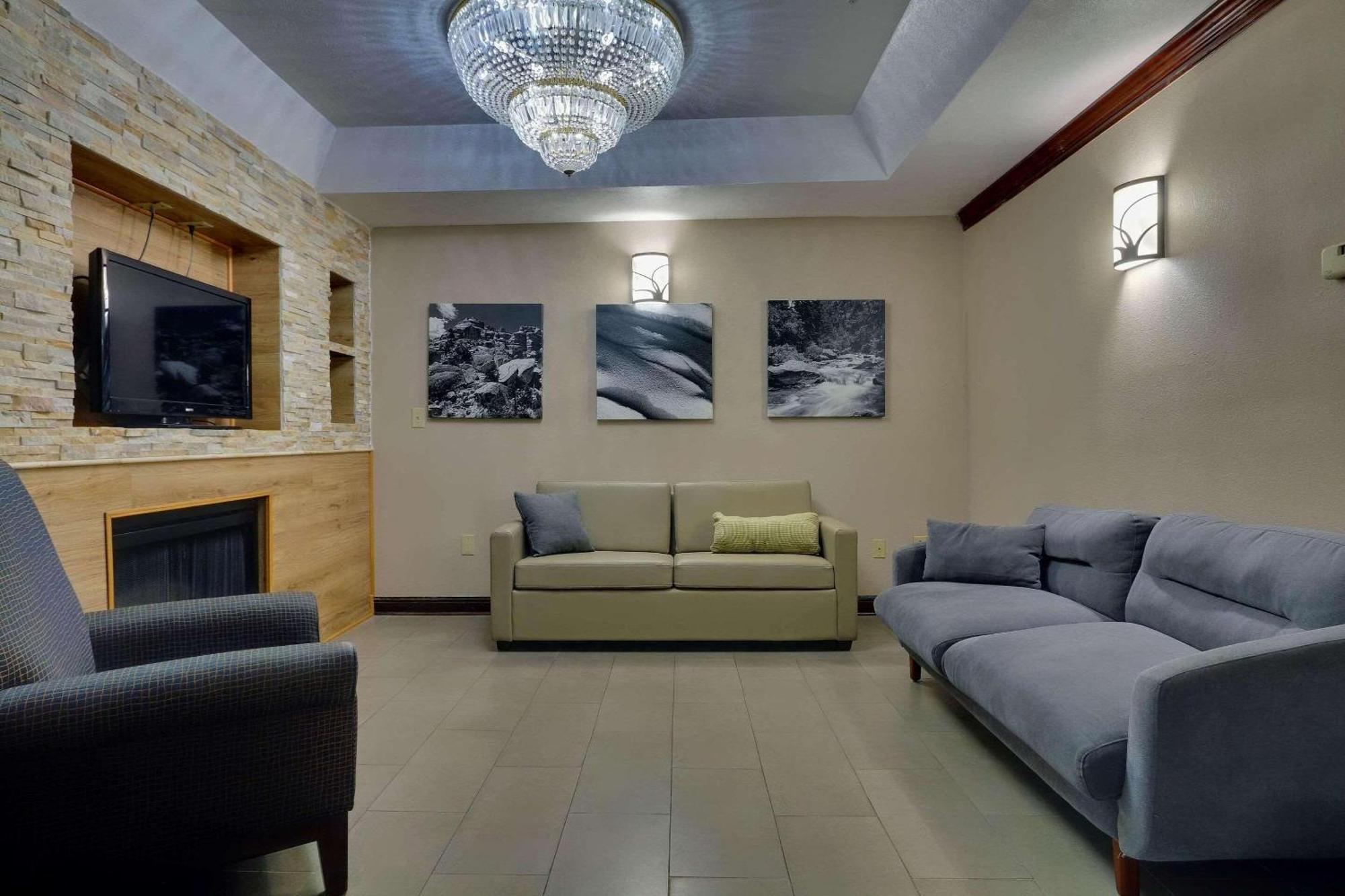 Country & By Radisson, Gateway, Ga 3* Savannah