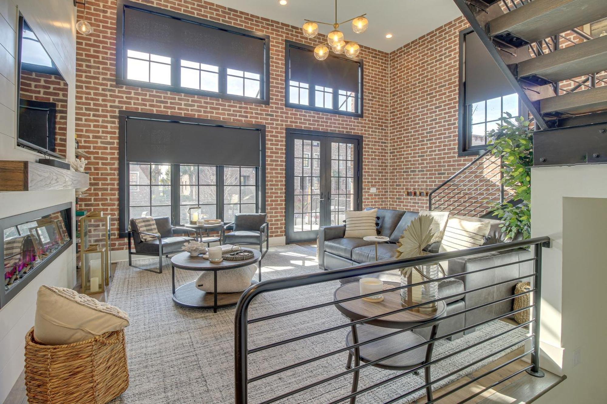 Luxe Townhome 1 Mi To Historic District Holiday home Savannah