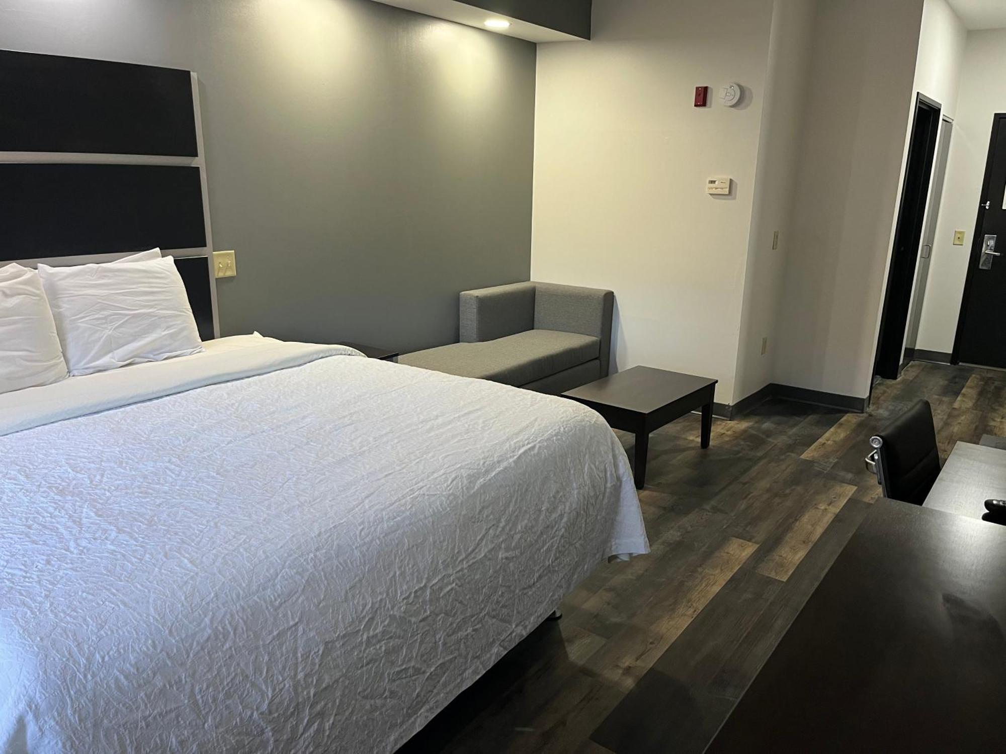 Sonesta Essential