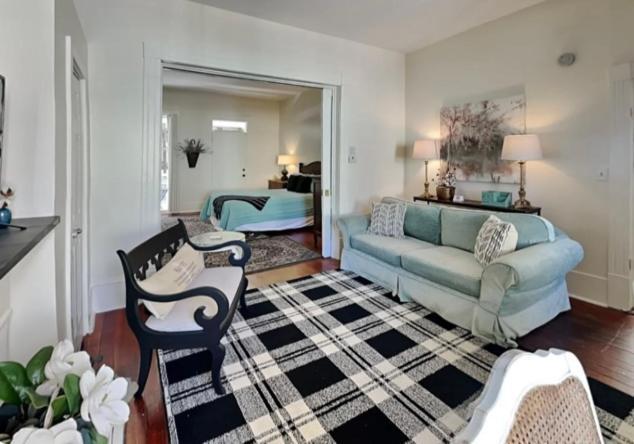 Apartment Harmony House