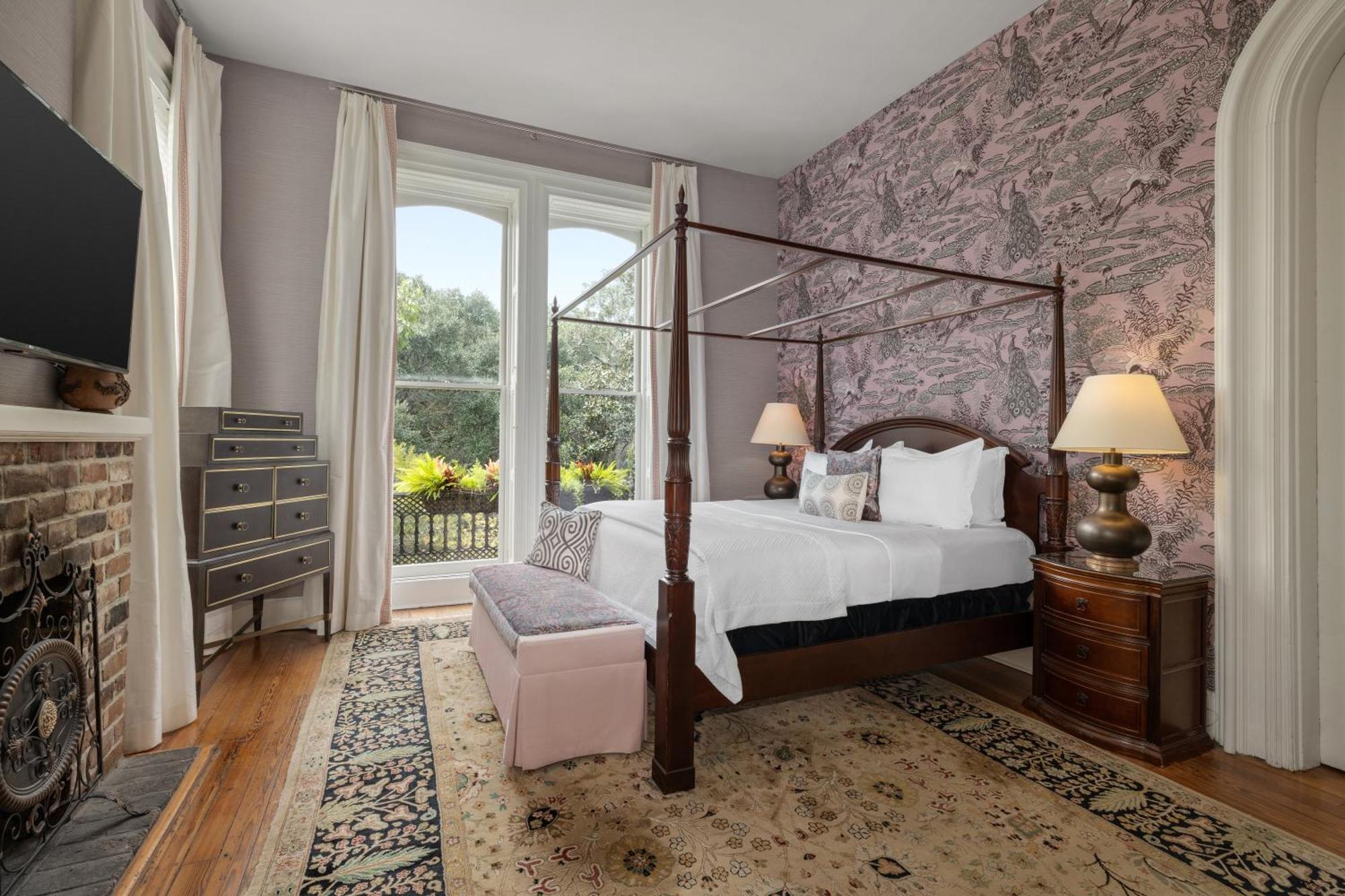 Hamilton Turner Inn