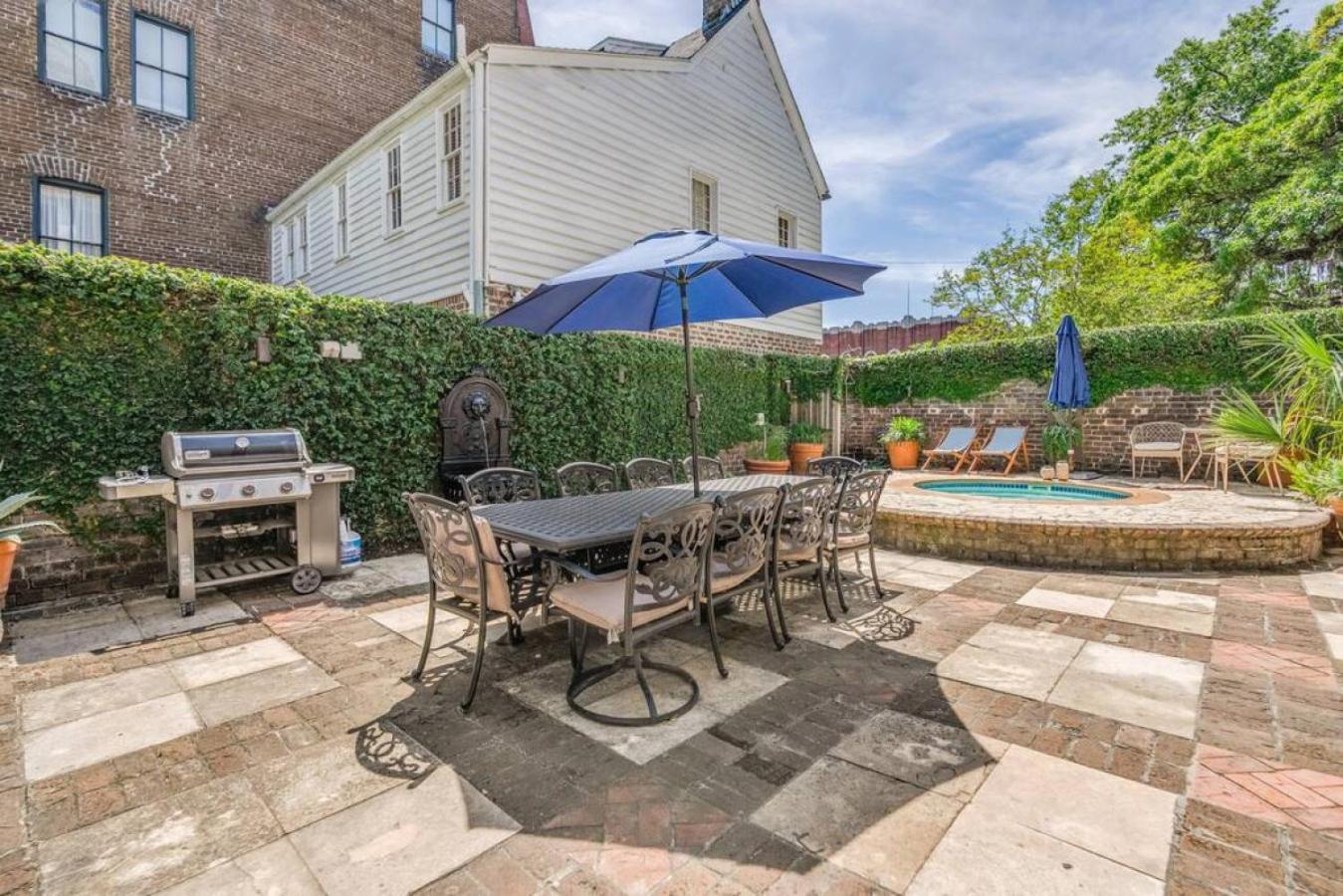 8br Historic Hamilton House