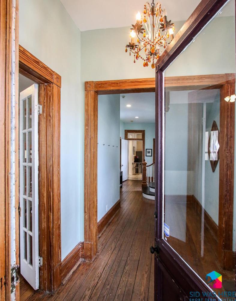 Victorian Getaway Close To Forsyth Park Pets Holiday home Savannah