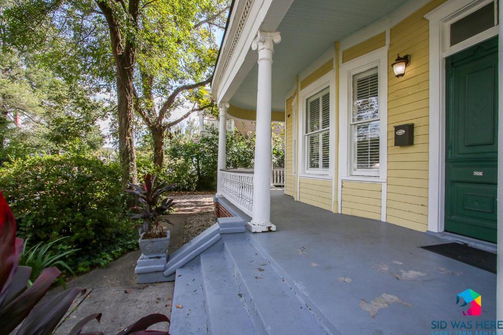 Victorian Getaway Close To Forsyth Park Pets *