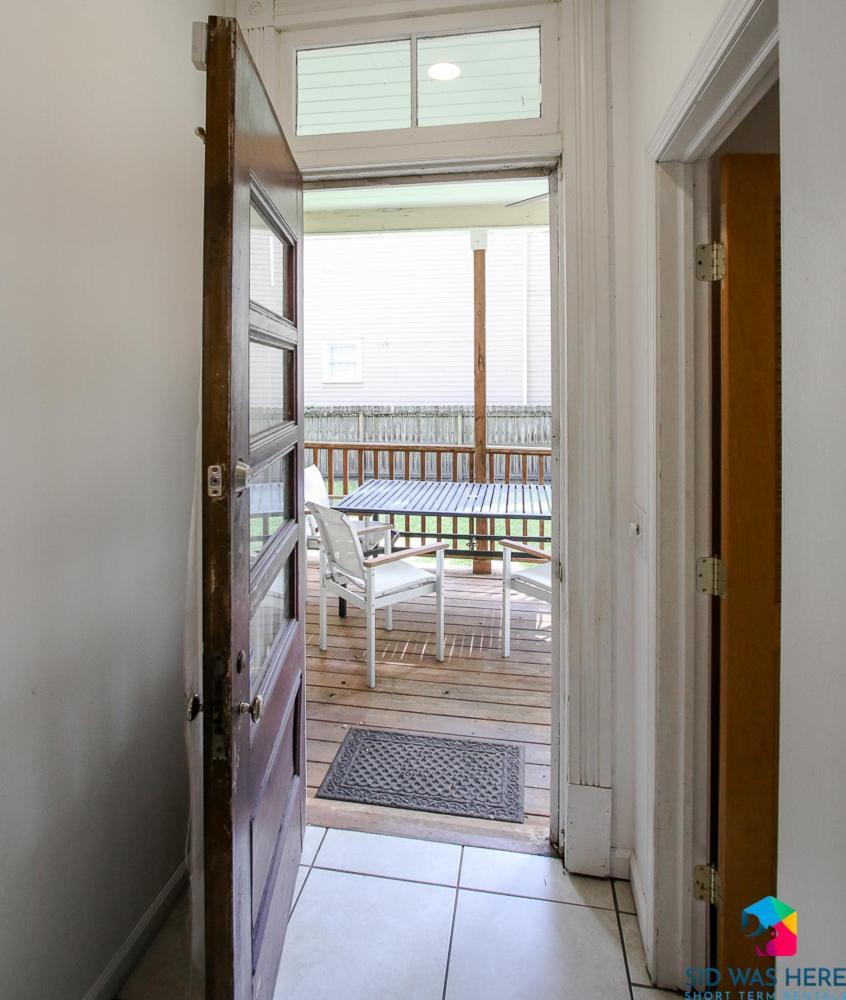 Victorian Getaway Close To Forsyth Park Pets