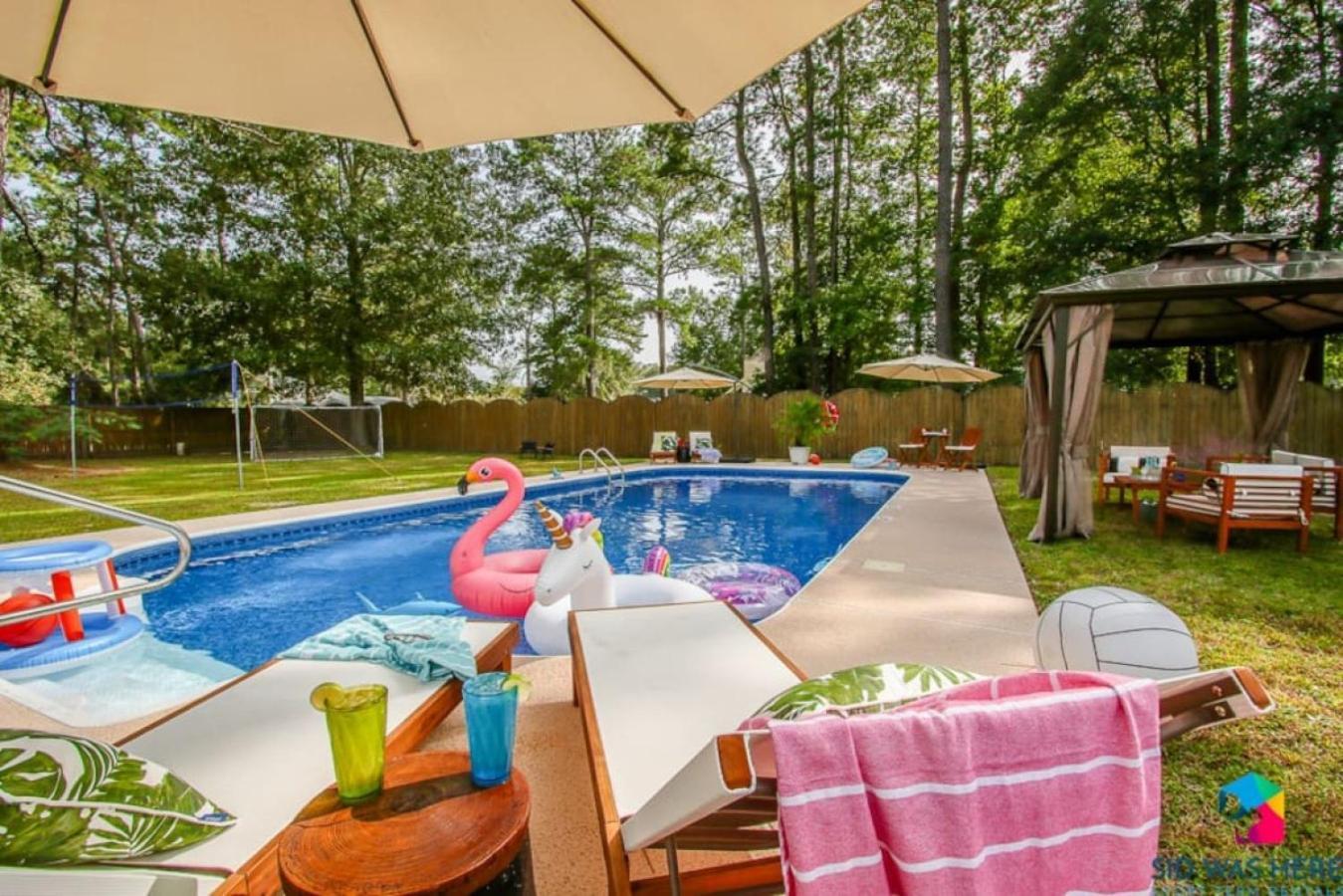 5br Pool, Jacuzzi, Firepit, Sports, Games * Savannah