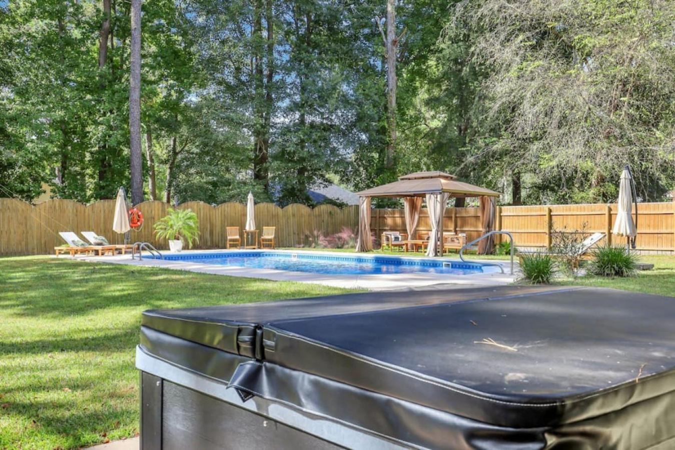 5br Pool, Jacuzzi, Firepit, Sports, Games