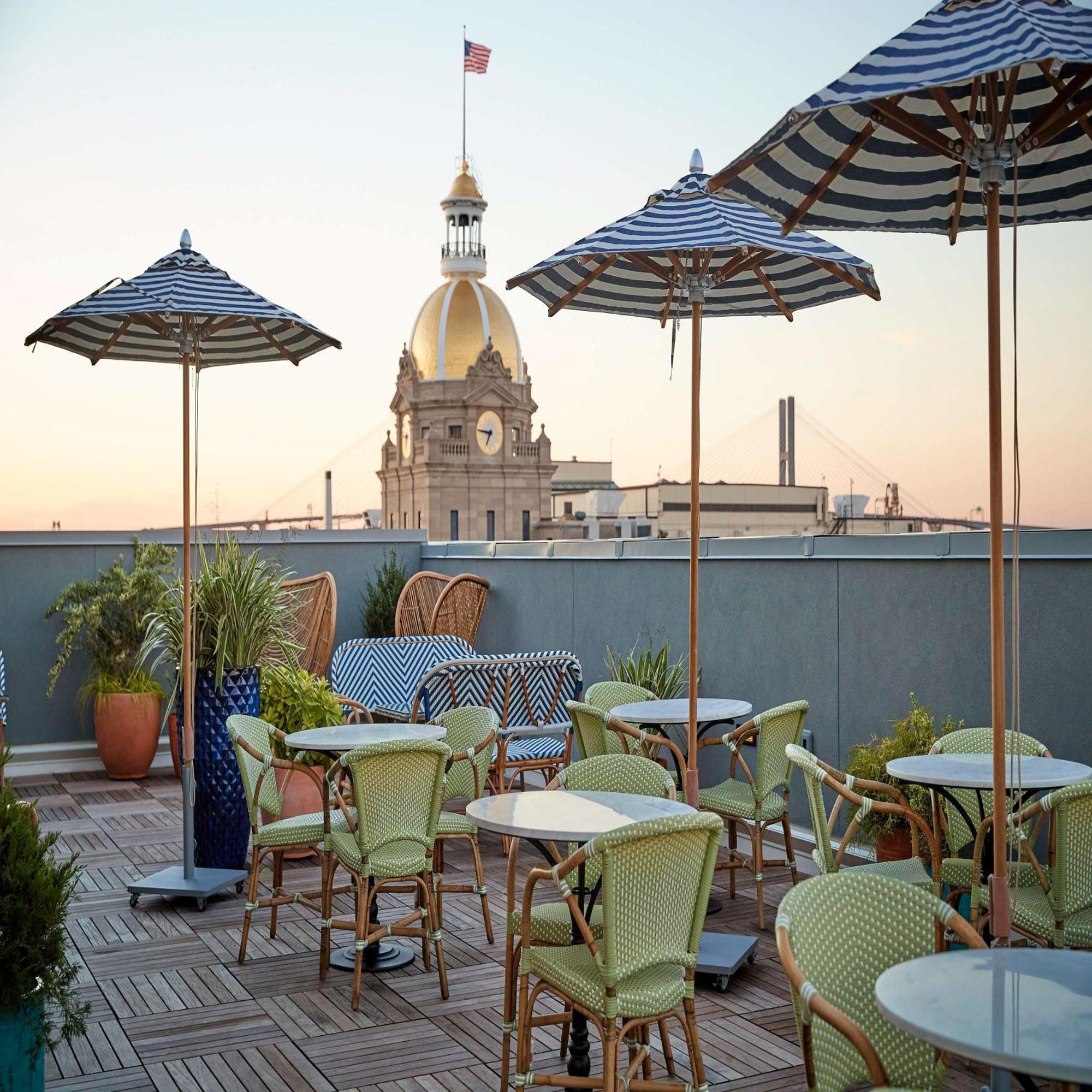 Hotel The Drayton Savannah, Curio Collection By Hilton