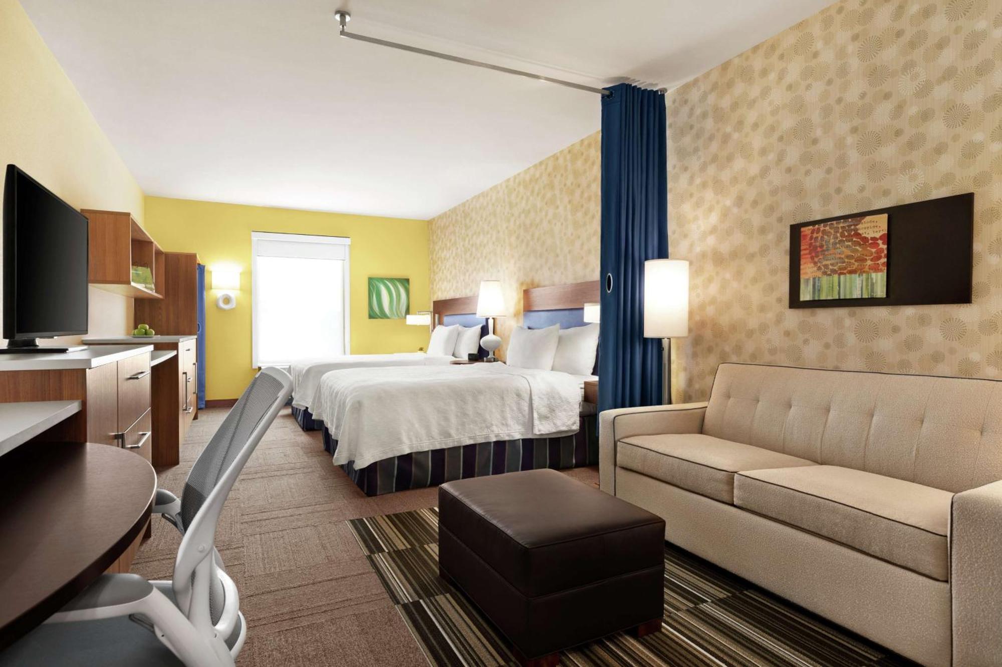 Hotel Home2 By Hilton Airport 3*