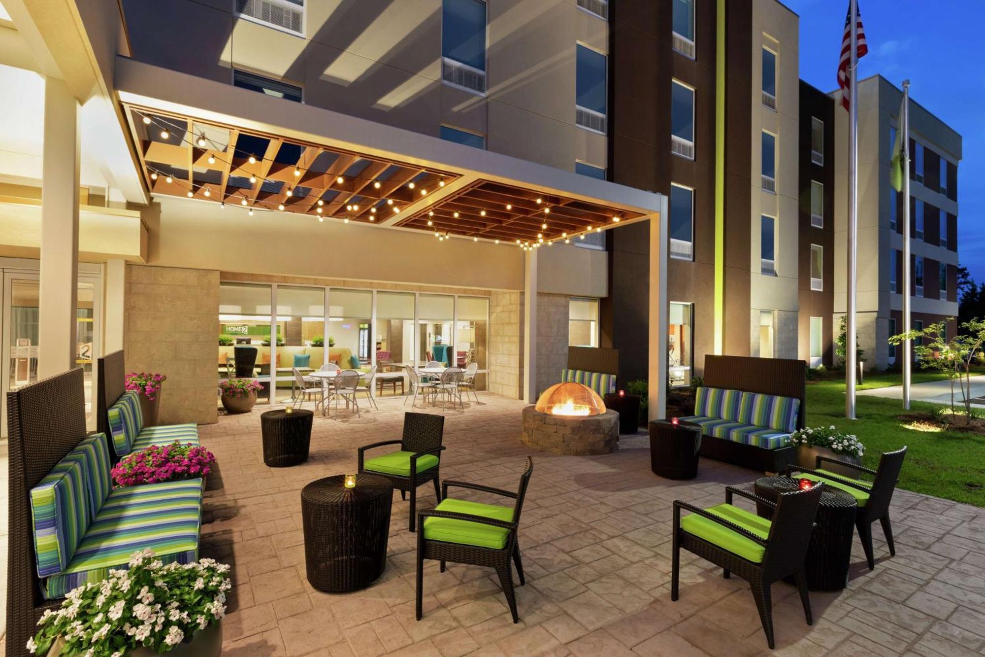 Hotel Home2 By Hilton Airport 3*