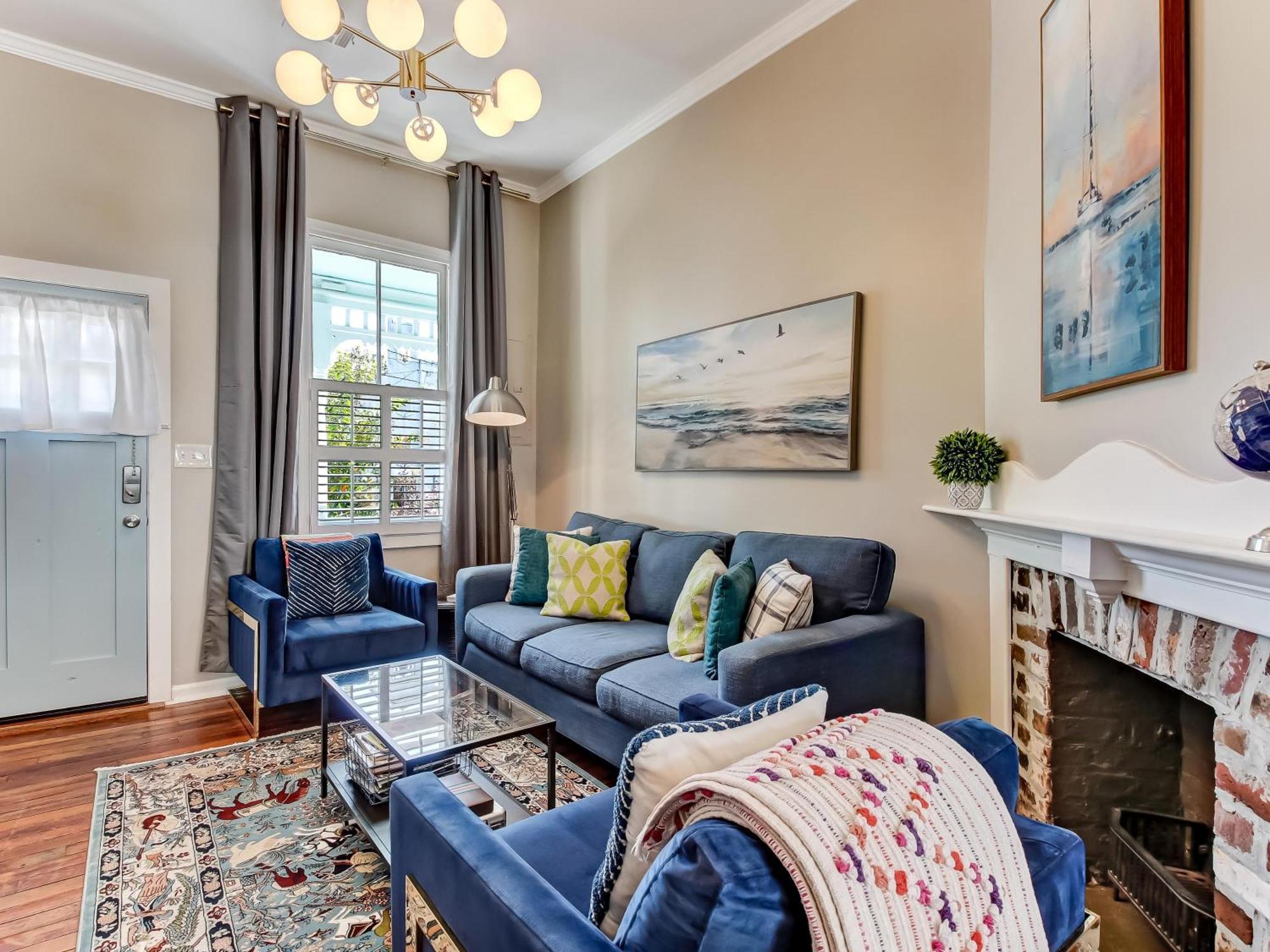 Apartment Duckie's