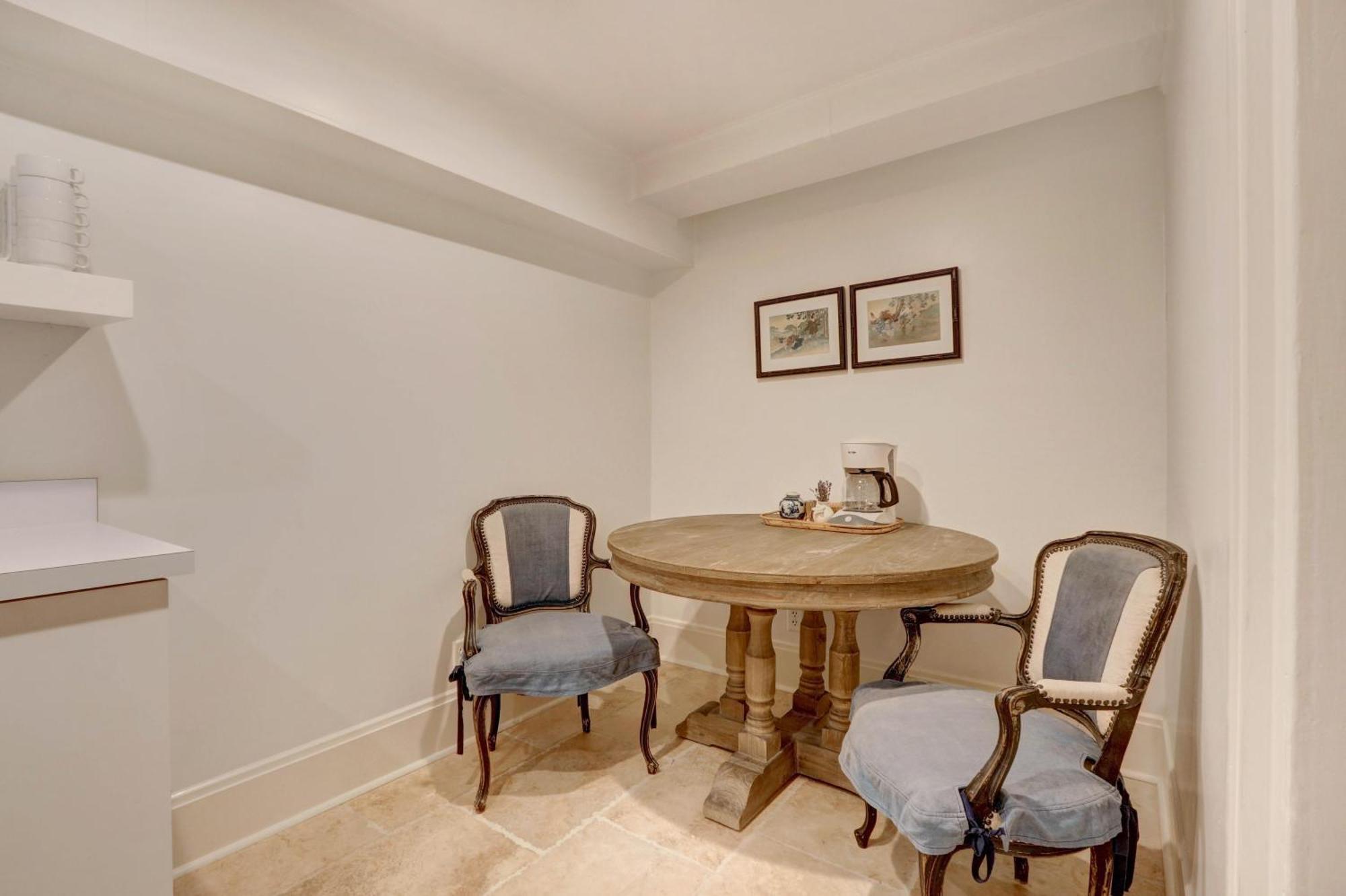 Apartment Elsewhere On Madison Square Garden *