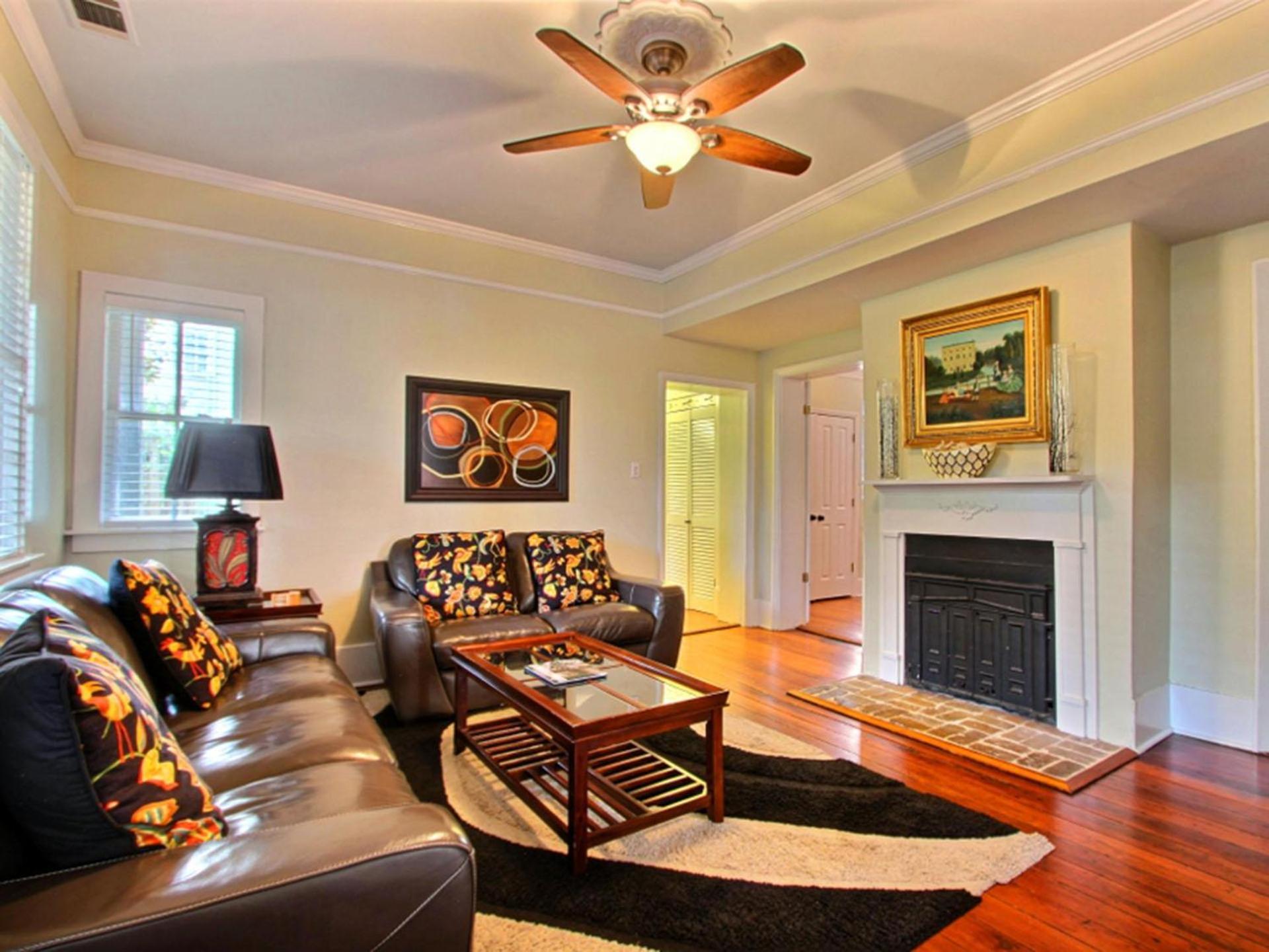 Forsyth Park West Garden Level Holiday home