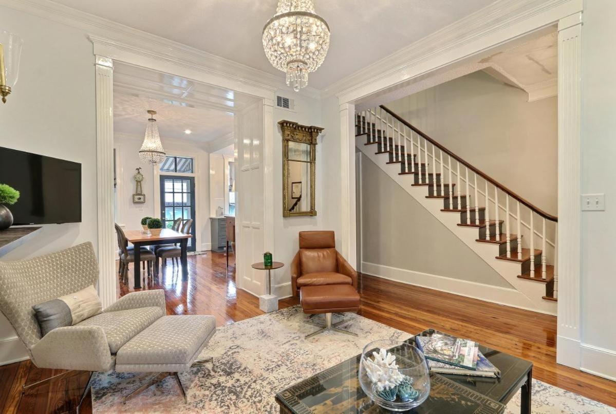 Isaac Laroche Estate Savannah