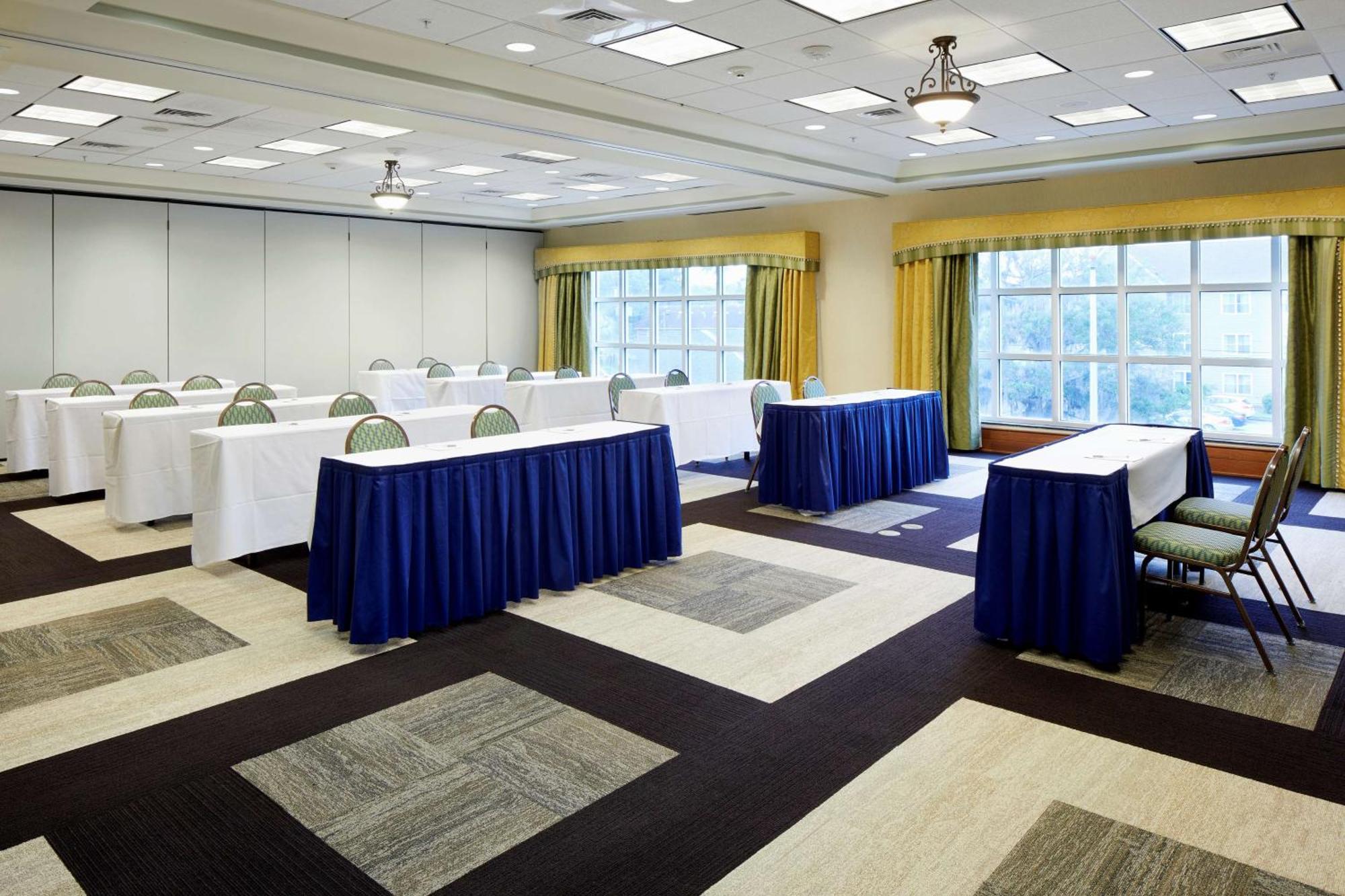 Hotel Hampton & Savannah/midtown 3*
