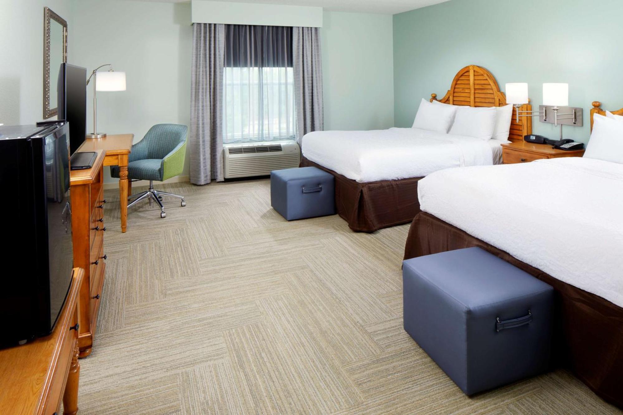 Hampton & Savannah/midtown Hotel 3*