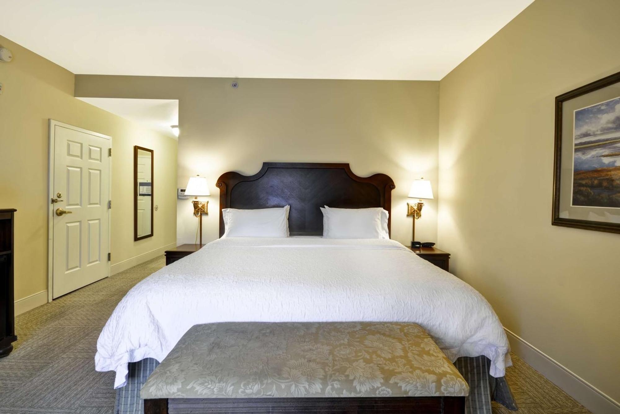 Hotel Hampton & Historic District Savannah