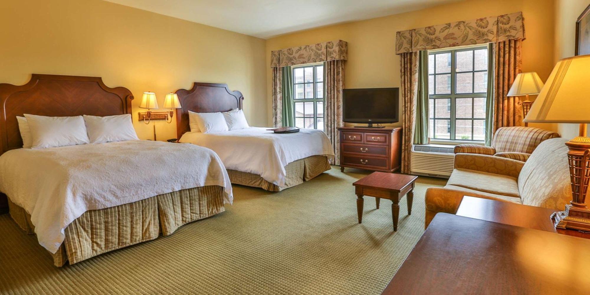 Hampton & Historic District 3* Savannah