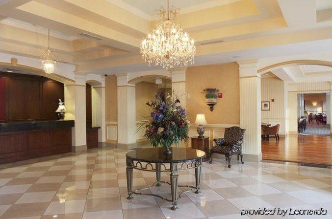 Hotel Doubletree By Hilton Historic Savannah