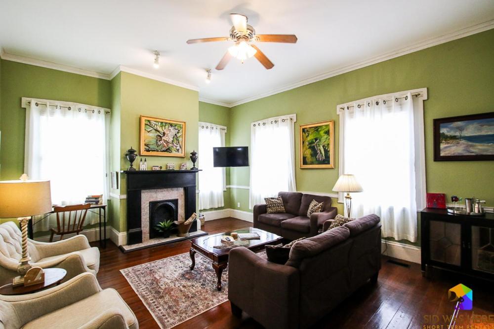 Apartment Gallery Artoff St Parking, Near Forsyth Park Savannah