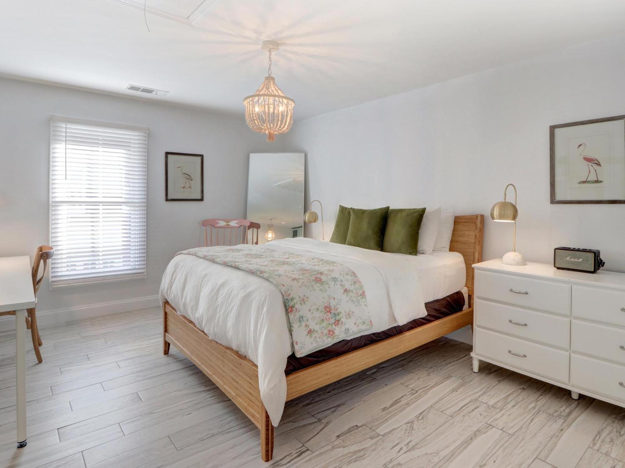 Crawford Carriage House Savannah