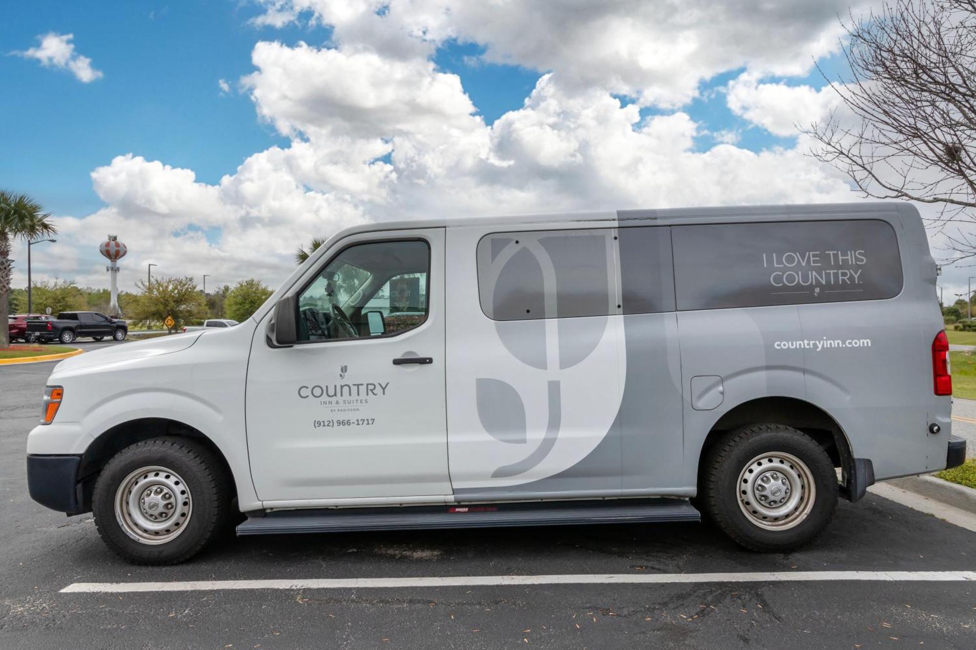 Country & By Radisson, Airport, Ga Hotel Savannah