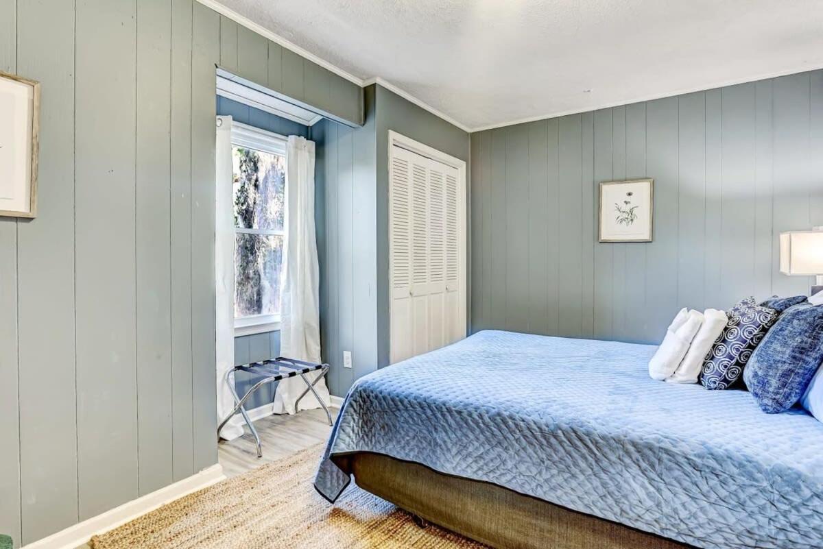Holiday home The Oatland Island Oasis-15 Min To Downtown, Tybee *