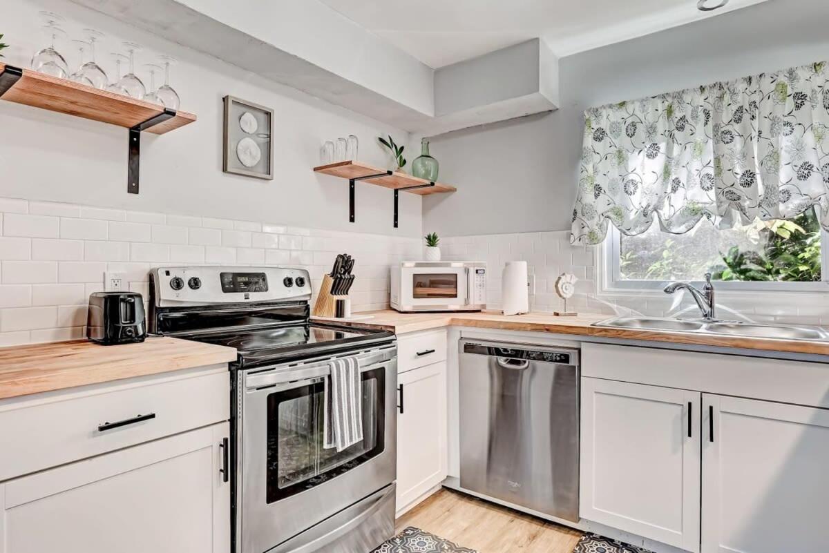 The Oatland Island Oasis-15 Min To Downtown, Tybee Holiday home