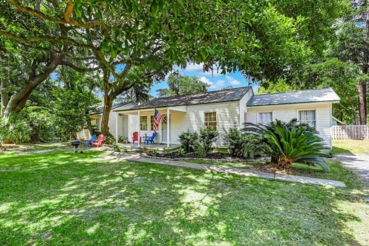 Humbly Happy On Hope Isle-island Feel-large Yard-private * Savannah