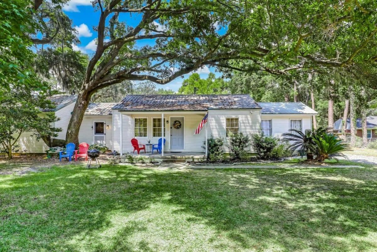 Holiday home Humbly Happy On Hope Isle-island Feel-large Yard-private