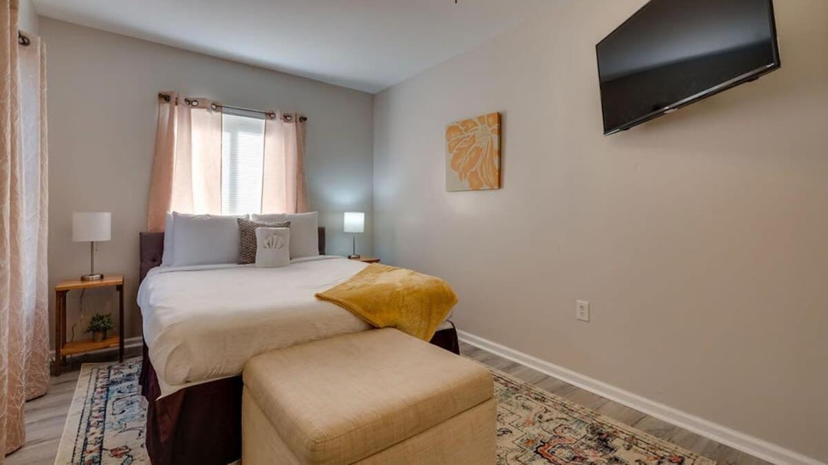 Garden Delight-less Than 5 Miles From Downtown! *