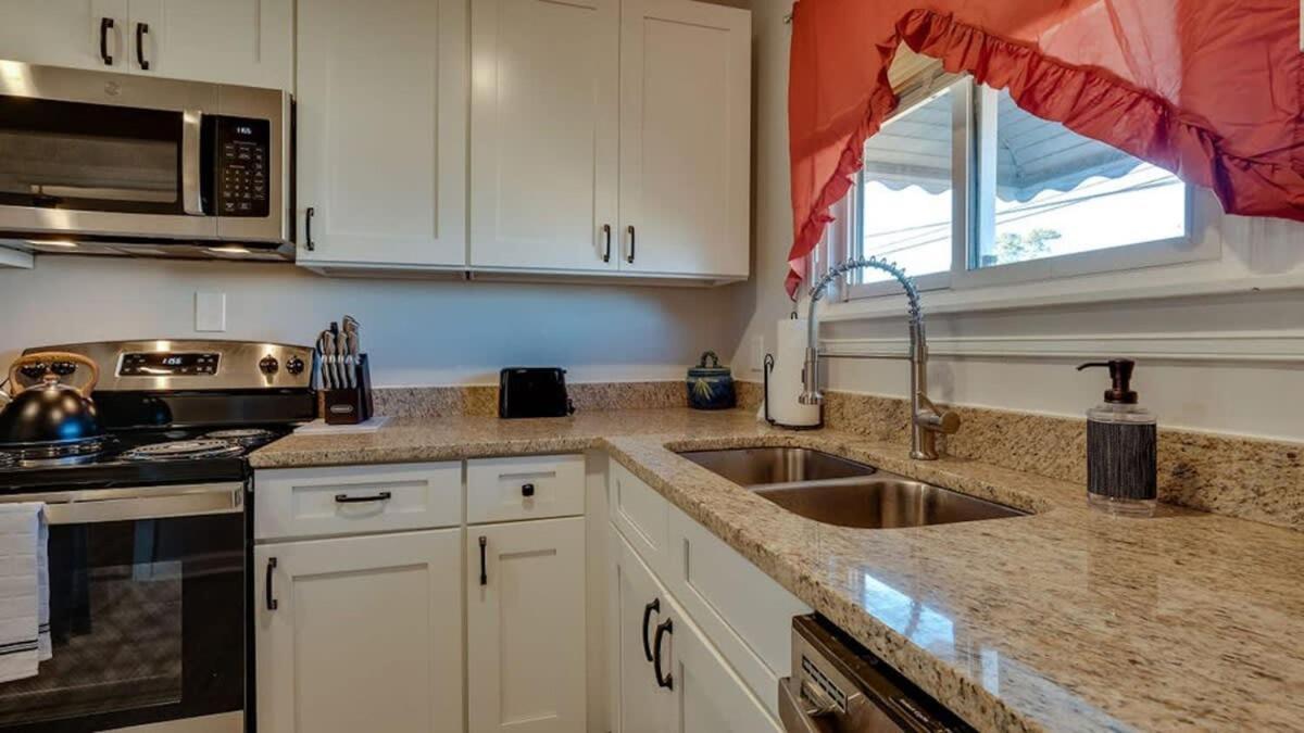Garden Delight-less Than 5 Miles From Downtown! * Savannah