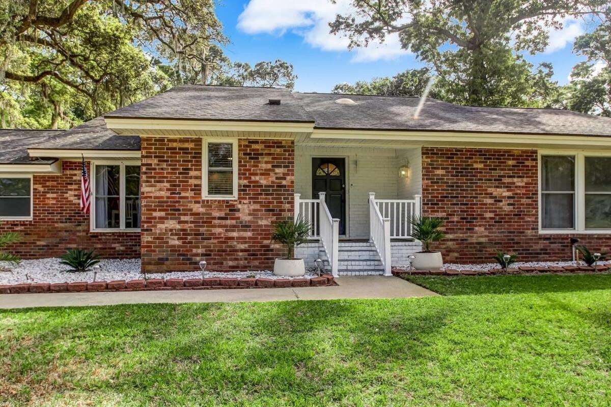 15 Mins To Tybee&downtown Fenced Yard & Firepit Savannah