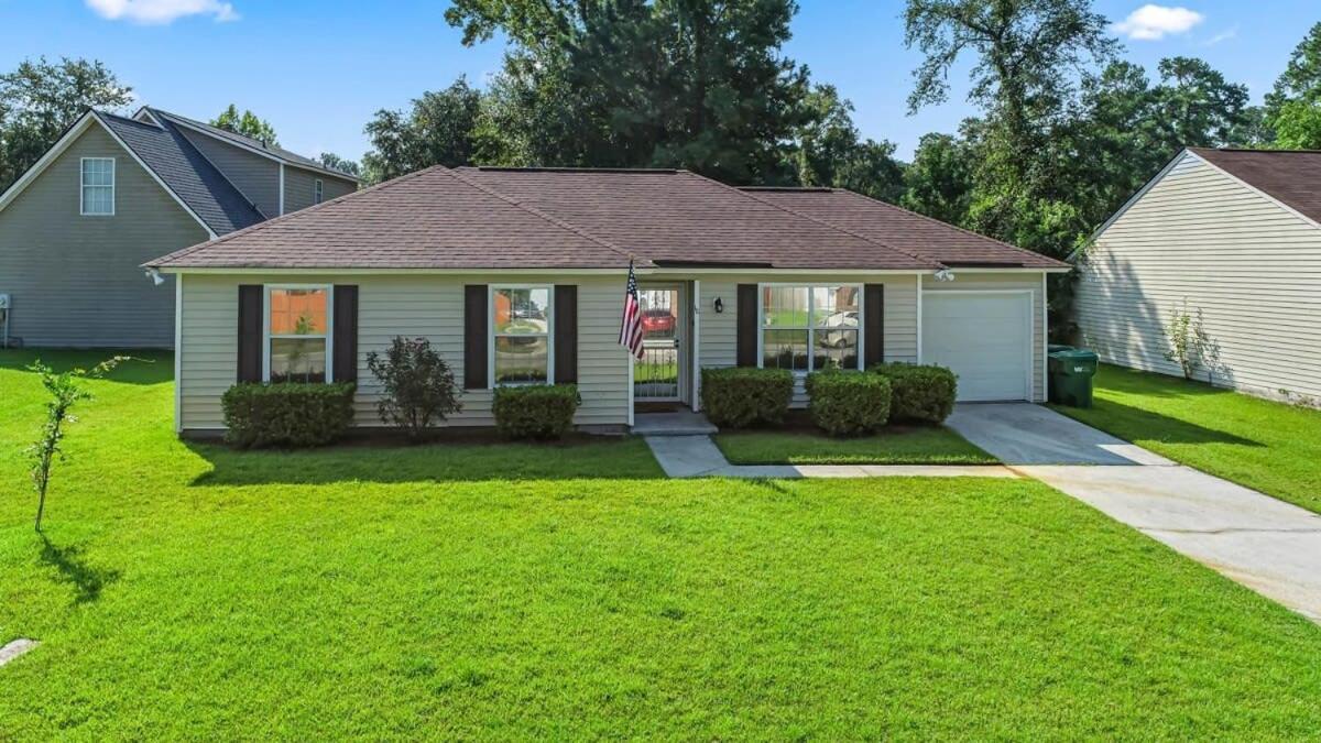 20 Mins To Dwtn & Airport- Sunny Soling Hideaway * Savannah